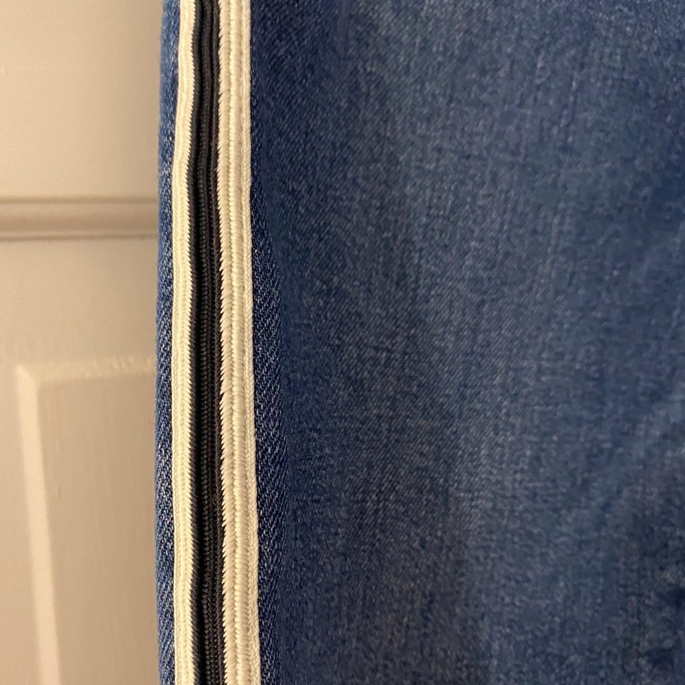 Loft Blue Jeans - Picture 5 of 6